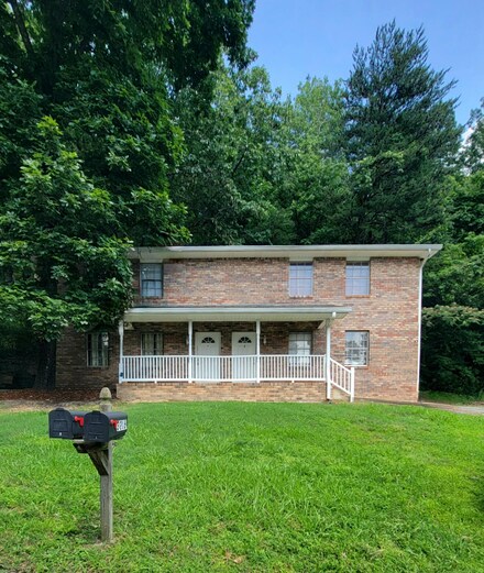 3216 Joselin Ln, Chattanooga, TN 37415