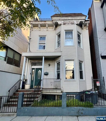 2808 Palisade Ave, Weehawken, NJ 07086