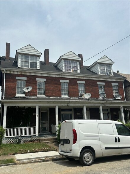 537 Center St, Pittsburgh, PA 15221