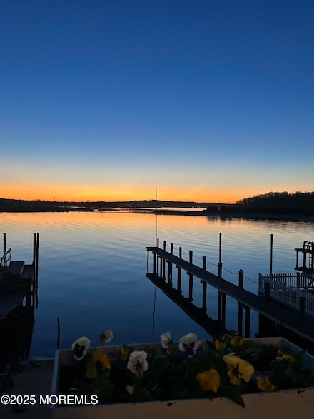 20 Riverview Place, Sea Bright, NJ 07760