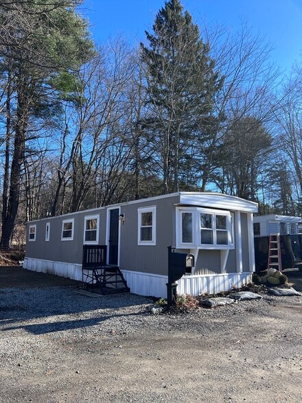 1032 N Main St Unit 7, Killingly, CT 06241