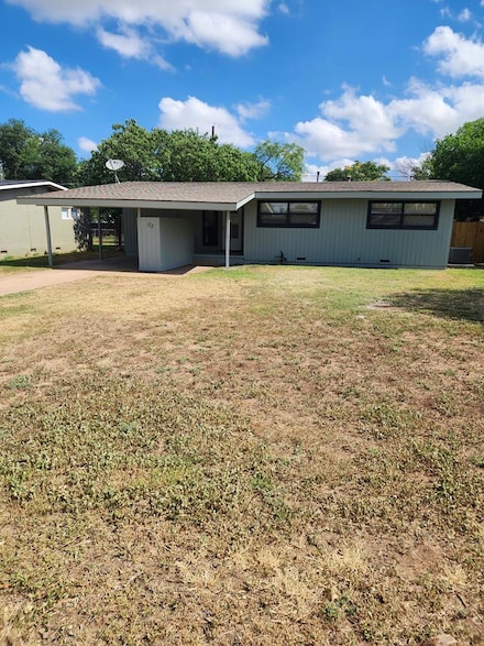112 Iris St, San Angelo, TX 76903