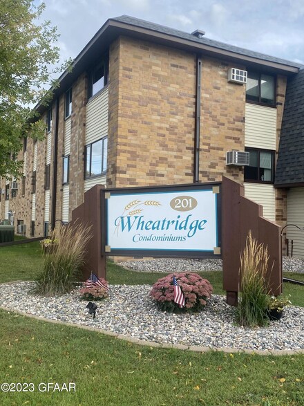 201 Fisher Ave Unit 36, Crookston, MN 56716