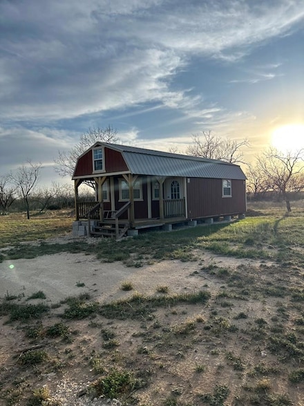 7739 Falcon Ln, Grape Creek, TX 76901