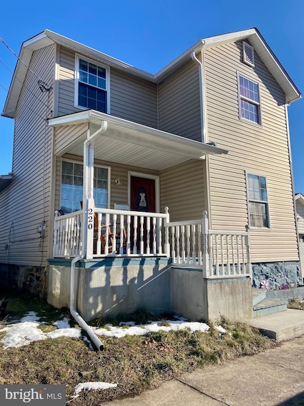 220 Oak St, Cumberland, MD 21502