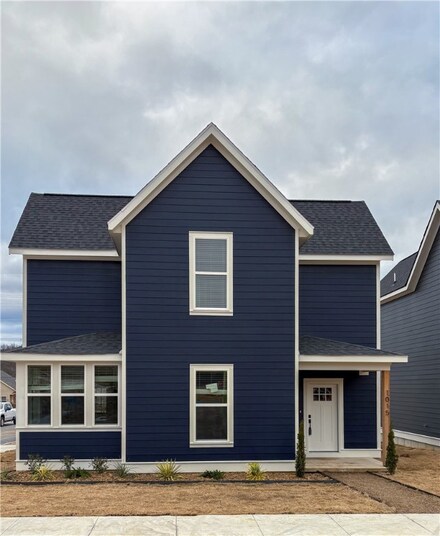 1015 N Laramie Heights, Fayetteville, AR 72704