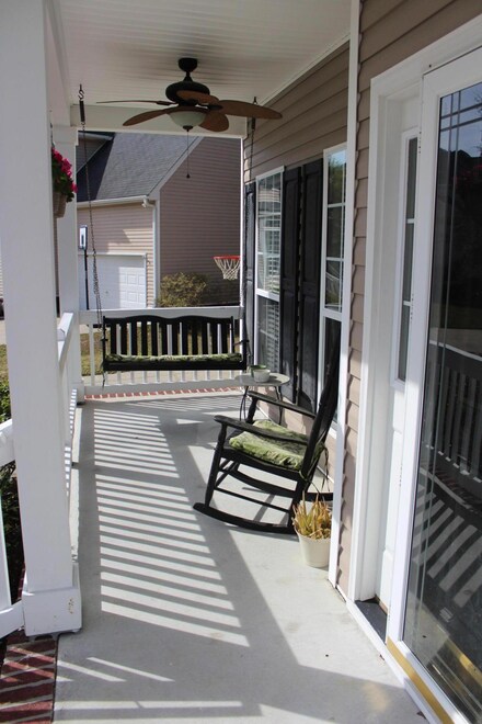 2913 Leatherleaf Ct, Mount Pleasant, SC 29466