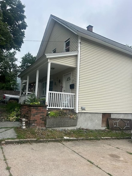 136 Hampden St, Indian Orchard, MA 01151