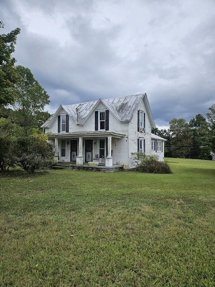 1653 Friendship Rd, Cross Plains, TN 37049