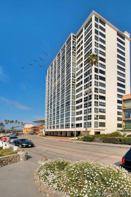 939 Coast Blvd Unit LB, La Jolla, CA 92037