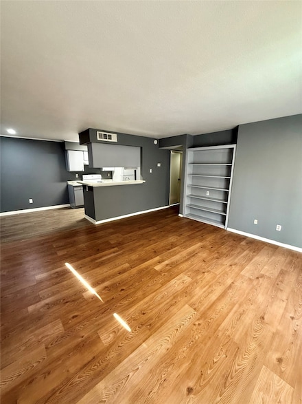 12905 Woodforest Blvd Unit 701, Houston, TX 77015