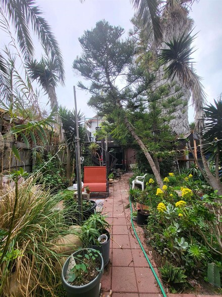 4867 Lotus St, San Diego, CA 92107