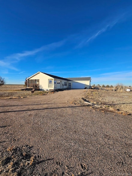 41321 E 88th Ave, Bennett, CO 80102