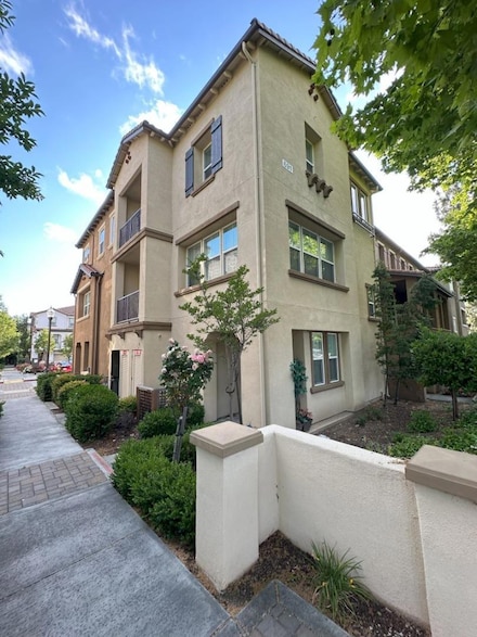 691 N Capitol Ave Unit 7, San Jose, CA 95133
