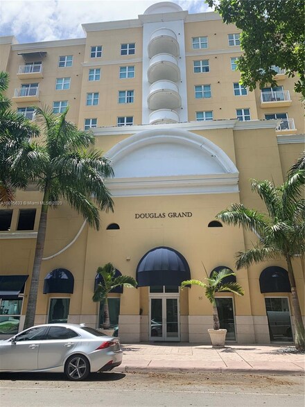 50 Menores Ave Unit 511, Coral Gables, FL 33134