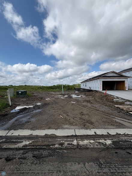 6727 66th Ave S, Horace, ND 58047