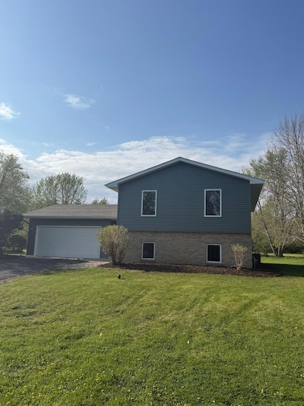 15135 87th St NE, Elk River, MN 55330