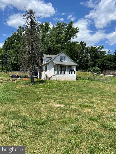 932 W Baltimore Pike, Kennett Square, PA 19348