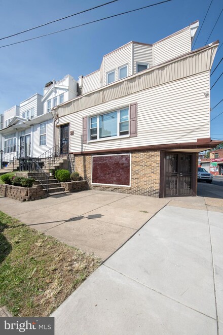 5248 N Warnock St, Philadelphia, PA 19141