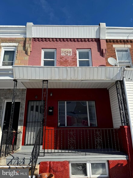 2019 S Avondale St, Philadelphia, PA 19142