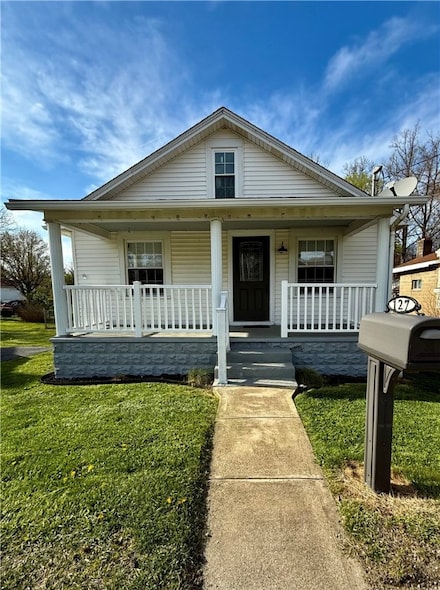 127 Hopwood Coolspring Rd, Hopwood, PA 15445