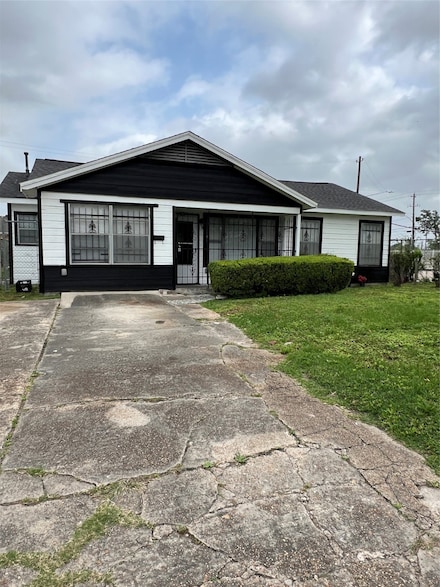 206 W 44th St, Houston, TX 77018