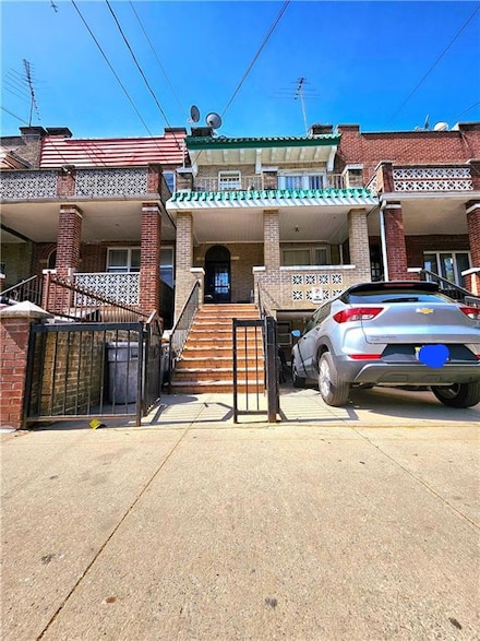 1068 71st St, Brooklyn, NY 11228
