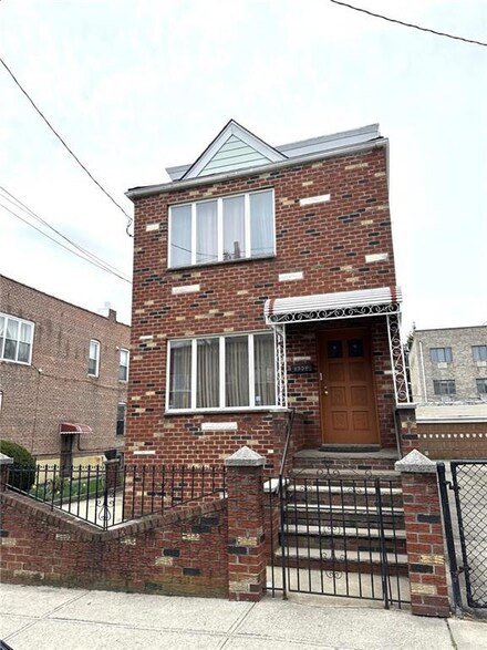 1334 66th St, Brooklyn, NY 11219