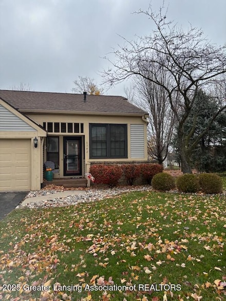 6542 Brook Trail, Lansing, MI 48917