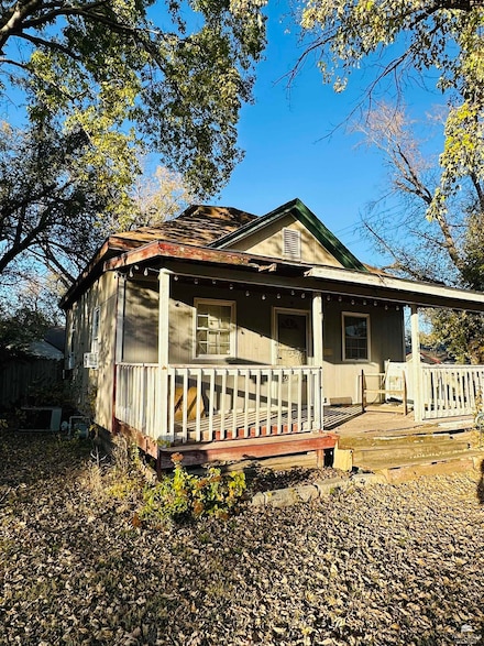 918 W 8th St, Junction City, KS 66441