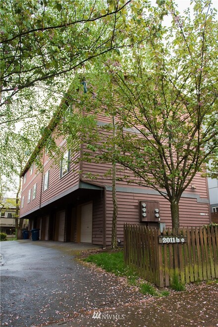 2011 S Washington St Unit B, Seattle, WA 98144