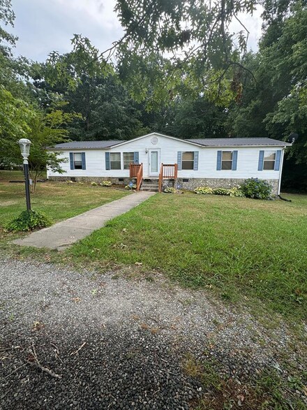 4140 Highway 49, Nelson, VA 24580
