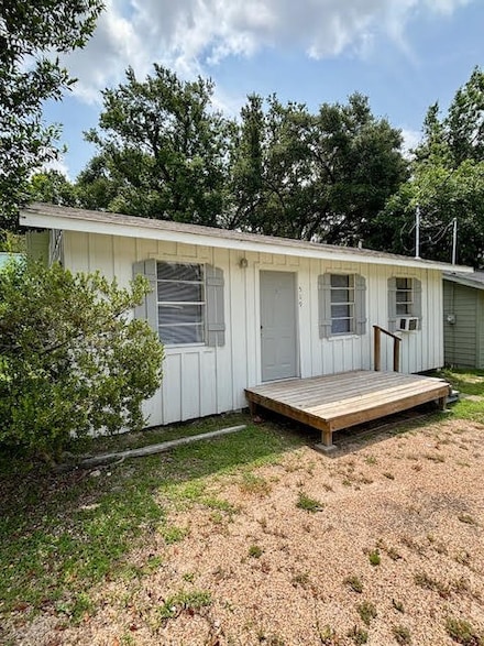 519 Mcguire Ln, Huntsville, TX 77340