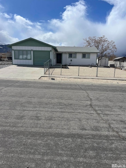 115 Birch St, Hawthorne, NV 89415