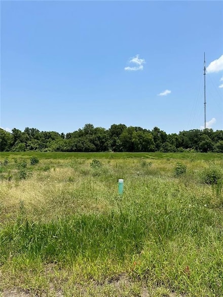 127 Holmes Blvd, Gretna, LA 70056