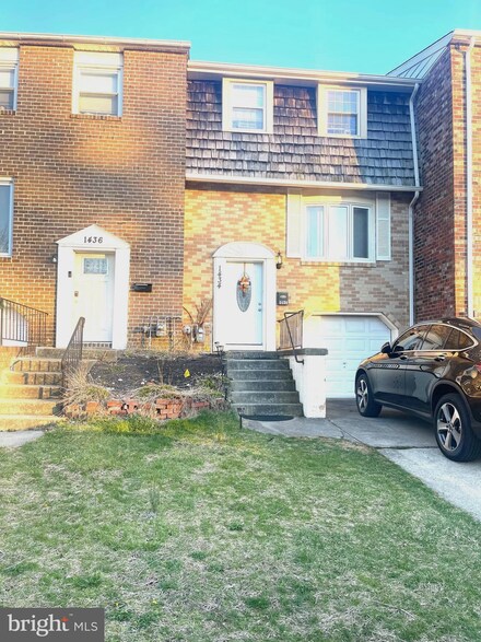 1434 Boxwood Dr, Blackwood, NJ 08012