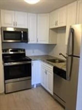 2 Ocean Ave Unit 406, Revere, MA 02151