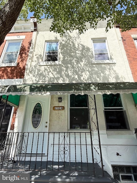 2324 N Lambert St, Philadelphia, PA 19132