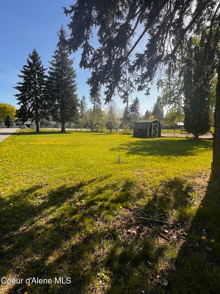 923 N Forest Ave, Sandpoint, ID 83864