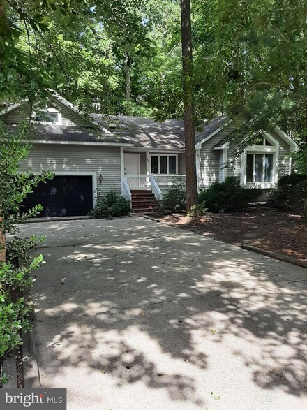 21 Fairhaven Ct, Berlin, MD 21811