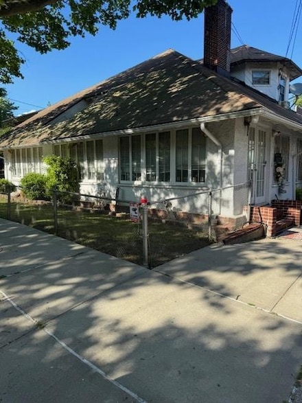 2669 E 22nd St, Brooklyn, NY 11235