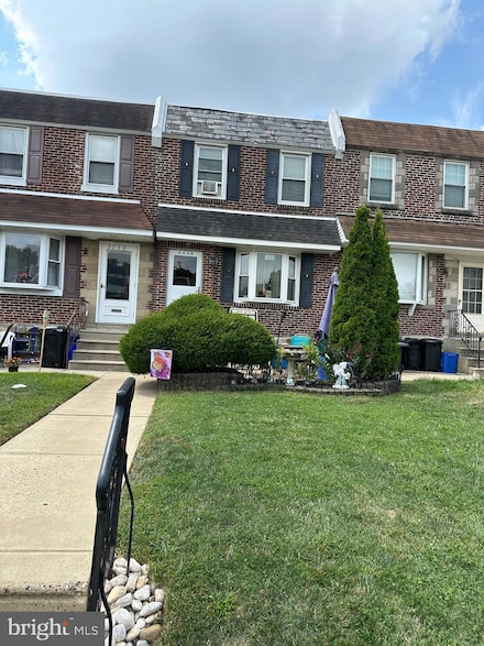 3236 Friendship St, Philadelphia, PA 19149
