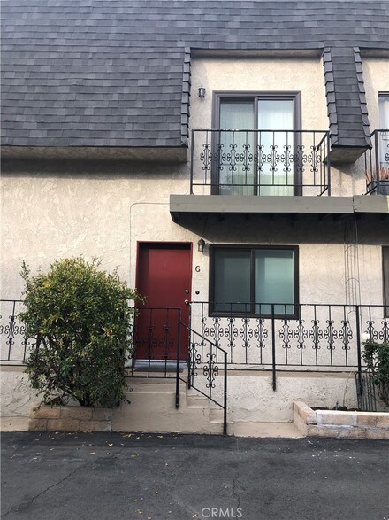2223 N Broadway, Santa Ana, CA 92706