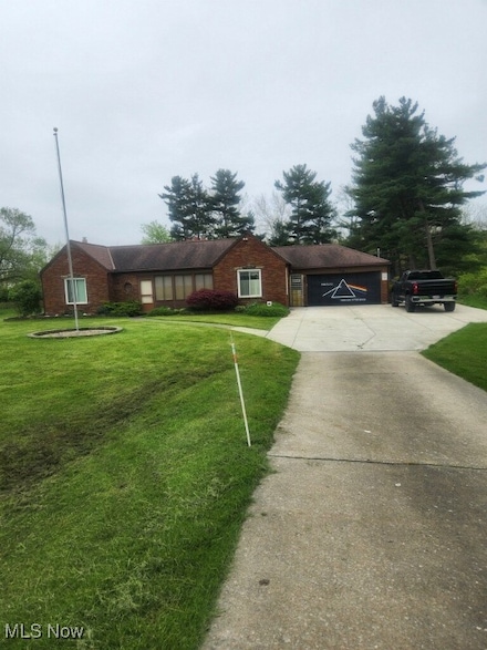 16427 Albion Rd, Strongsville, OH 44136
