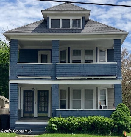 2415 Lavin Ct, Troy, NY 12180