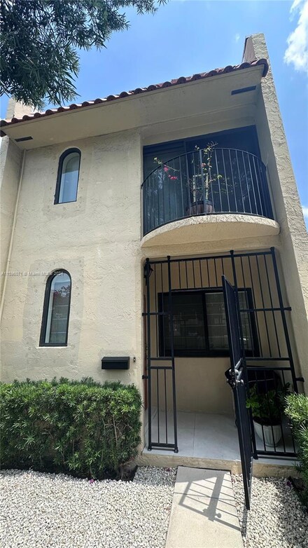1521 NE 105th St Unit 11, Miami Shores, FL 33138