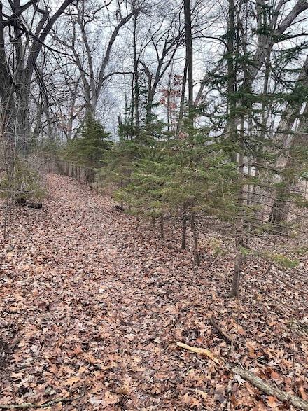 14 AC Oakdale Dr, Waukesha, WI 53189