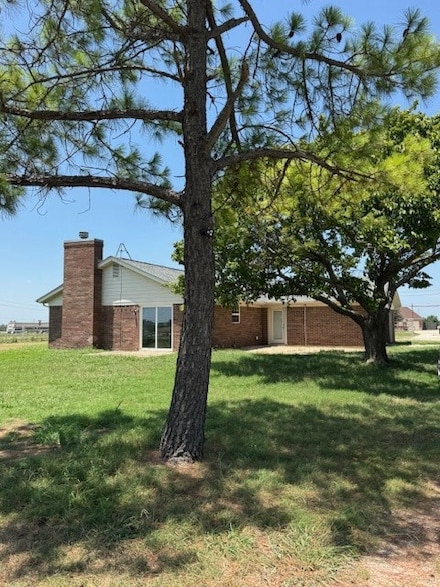 1448 Trent Rd, Krum, TX 76249