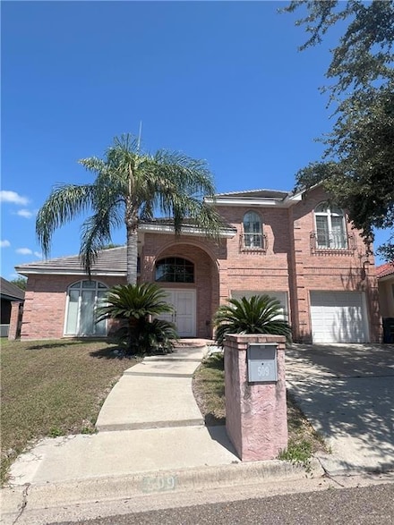 509 Rio Grande Dr, Mission, TX 78572