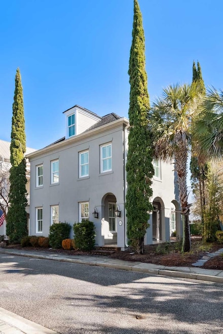 42 Krier Ln, Mount Pleasant, SC 29464